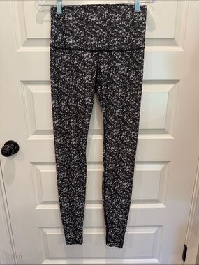 lululemon athletica Black and White Speckle High-Rise Leggings